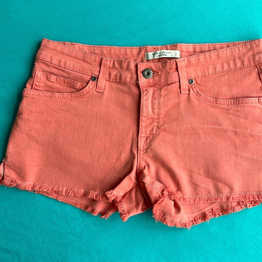 Coral jean shorts, size 28, rich and skinny